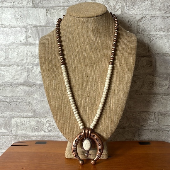 Mesquite Pearl Necklace - Picture 2 of 4